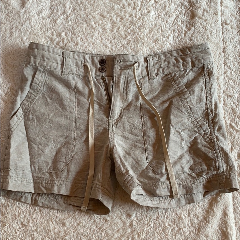 NWOT Patagonia Beige Shorts